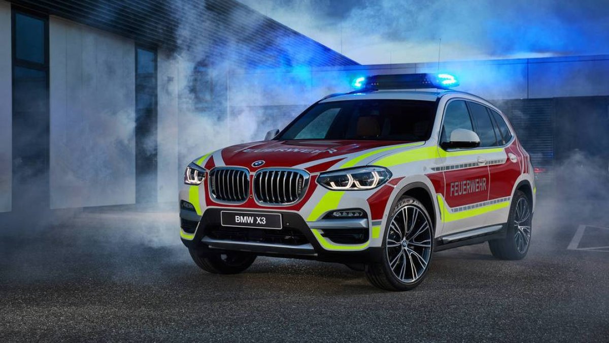 BMW X3 xDrive20d como vehículo del servicio de bomberos