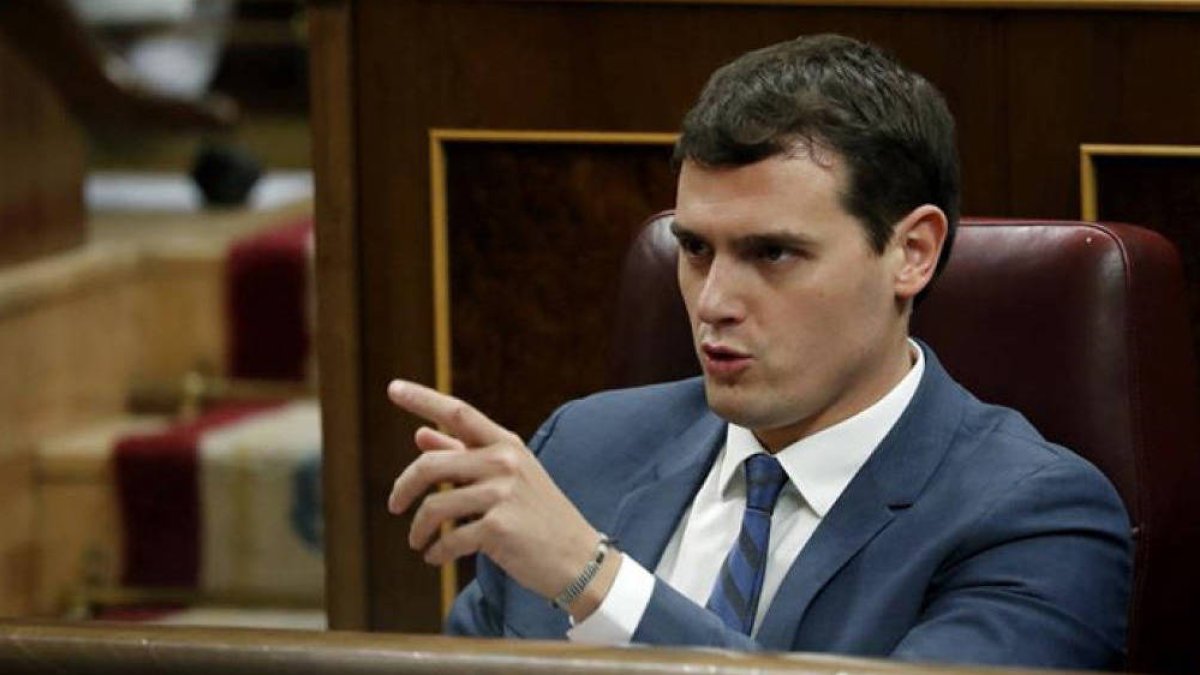 Ciudadanos volverá a la carga para que Sánchez se retrate sobre Cataluña