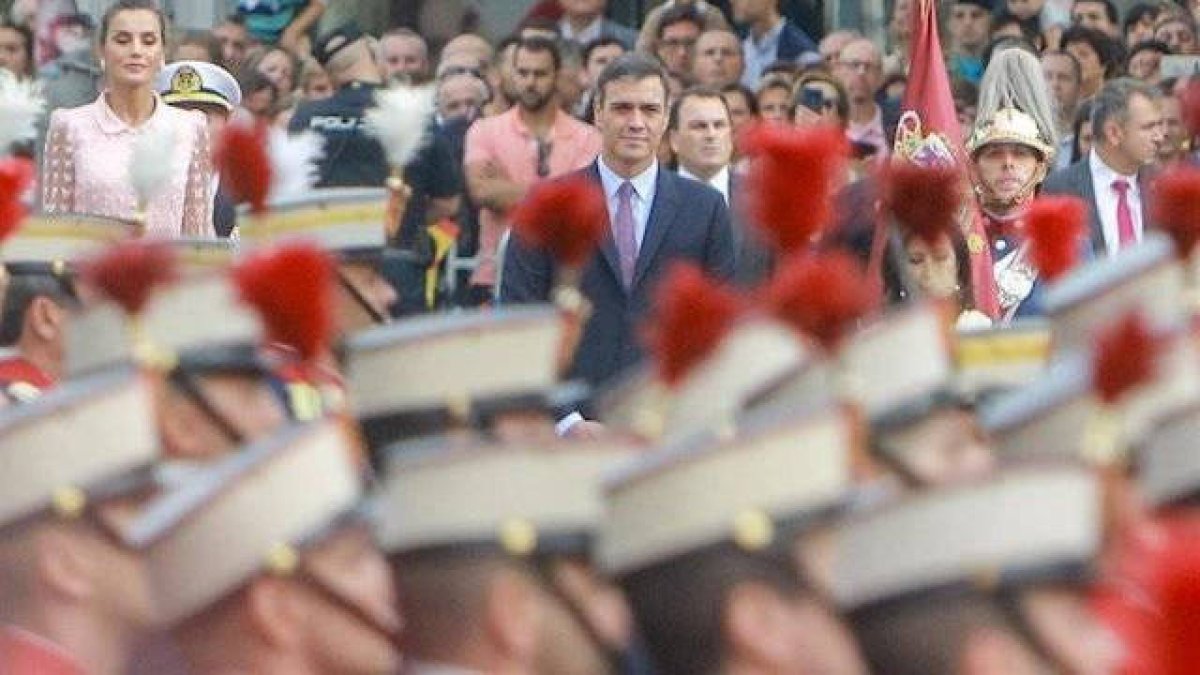 La 'TeleSánchez' de Mateo tapa las vergüenzas del presidente en pleno 12-O