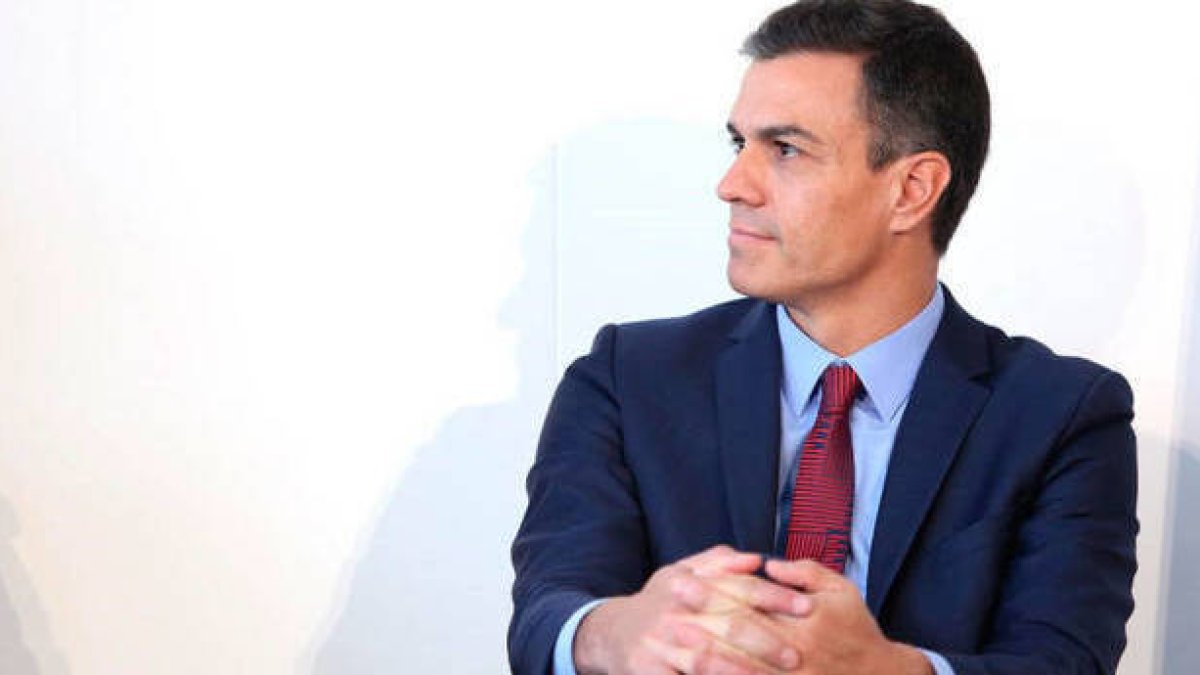 Sánchez estirará el 'chicle' de la amenaza electoral hasta el final