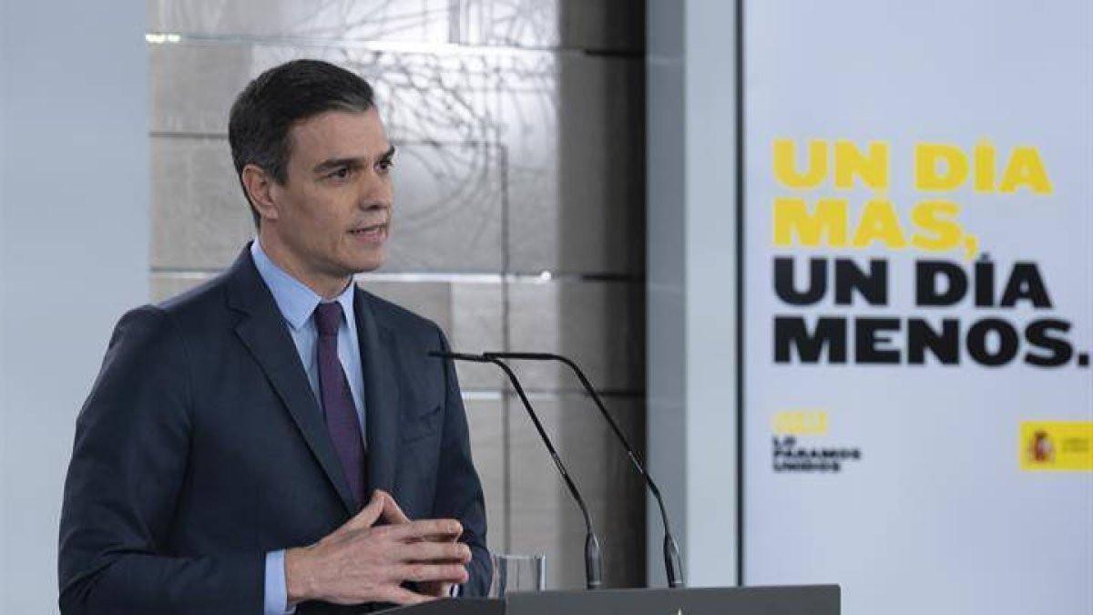 Cachondeo con la Moncloa y Sánchez: sólo faltó la pregunta de 'Jara y Sedal'