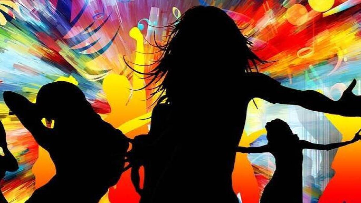 La vergonzosa fiesta de la que todos hablan por esta barbaridad de un 'dj'