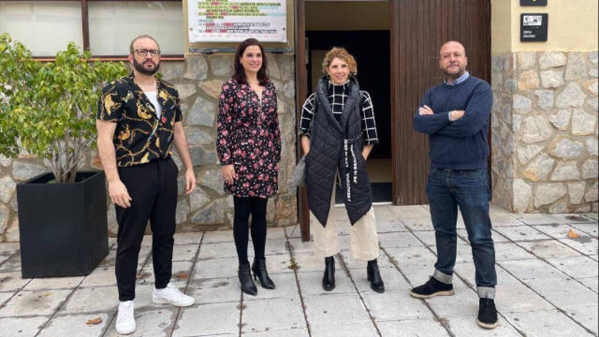 Marga Antón, Asun Noales, Guillermo Arazo y José Luis Mas.
