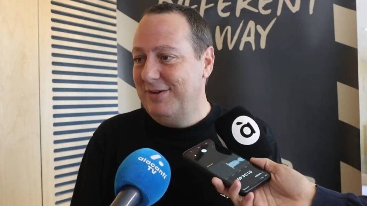 El Intercity pide a Puig el Rico Pérez para jugar contra el Barça
