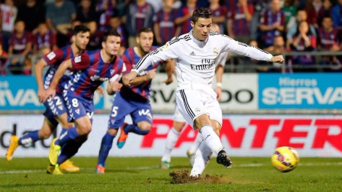 Cristiano Ronaldo recuperó el gol en Liga ante el Eibar.