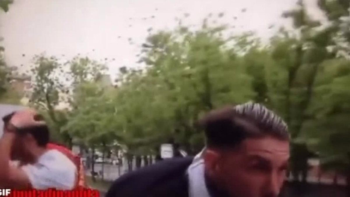 El momento en el que el capitán del Real Madrid esquiva por los pelos la rama