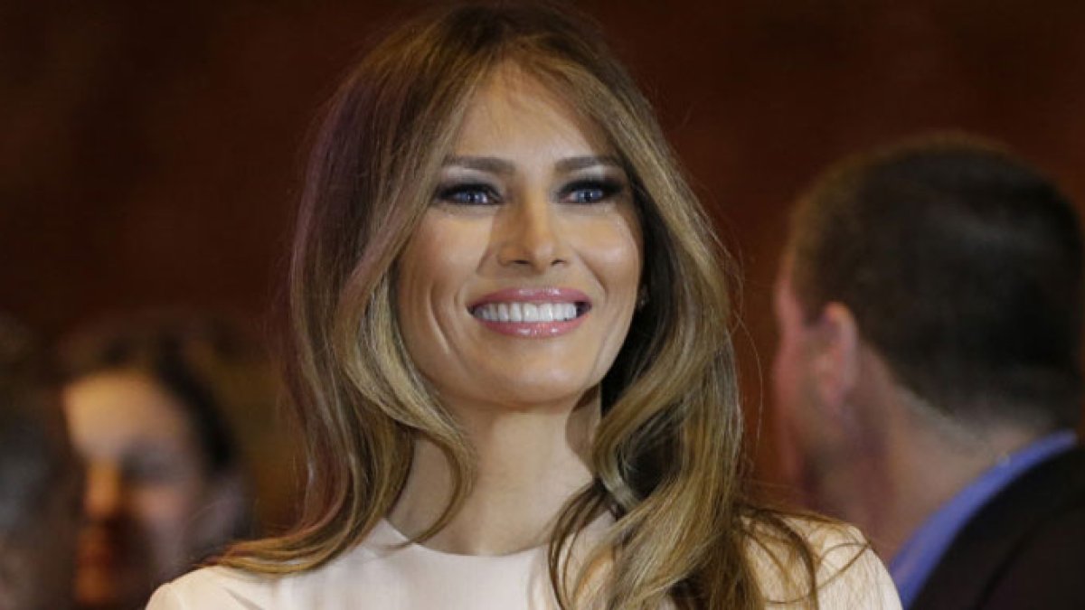 Melania Trump rompe su silencio sobre la afición de su marido a los genitales