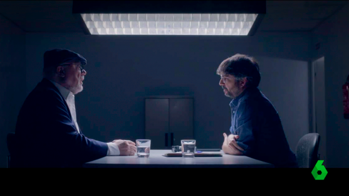 Villarejo y Évole, durante la polémica entrevista.