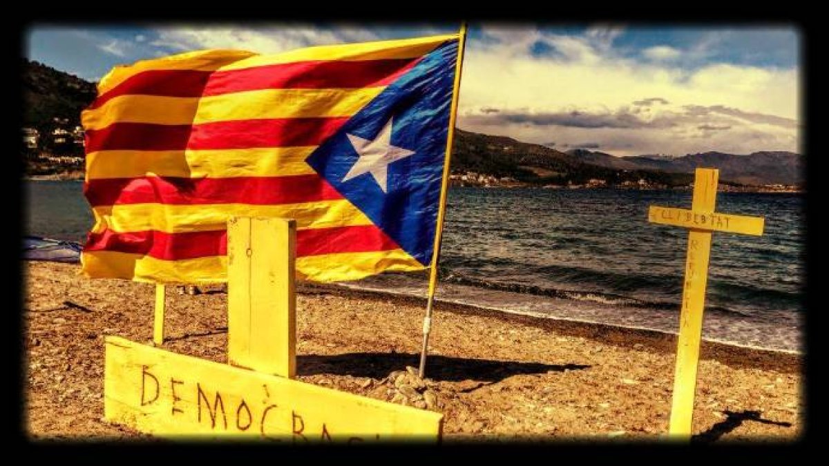 Cruces amarillas: una invasión teledirigida que debe ser frenada por el Estado