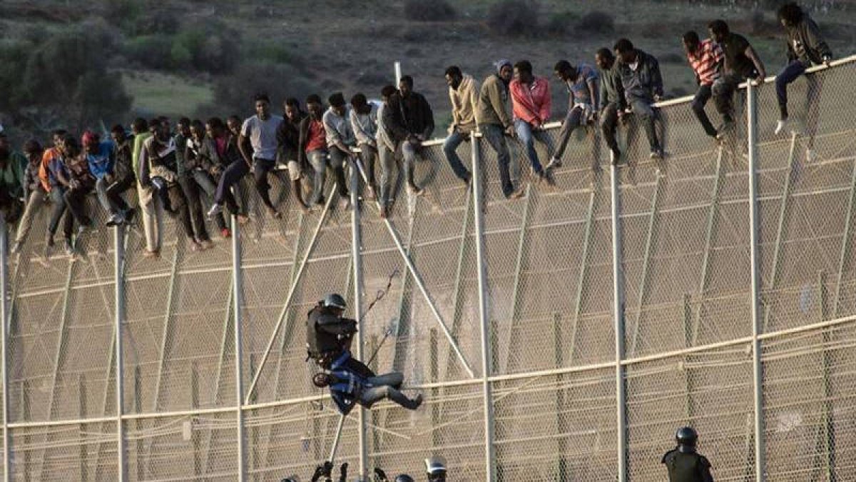 Los inmigrantes consumen el 10% de todas las prestaciones y subsidios en España