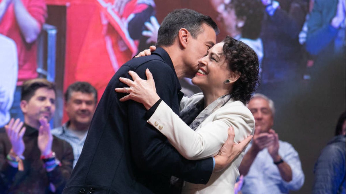 El vídeo increíble: así celebraron Sánchez y su ministra de Trabajo la peor EPA