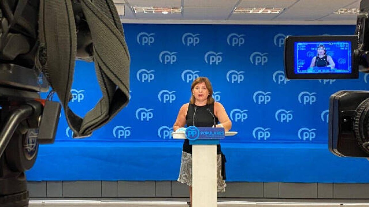 Cantada de la líder del PP valenciano en la televisión pública autonómica