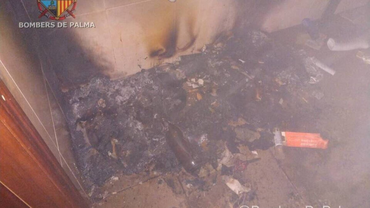 Así quedó una vivienda en Palma por culpa de unos okupas, en enero de 2020.