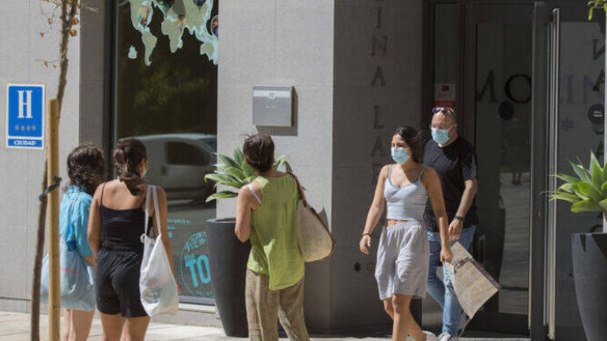 El turismo se hunde con apenas un 25% de pernoctas