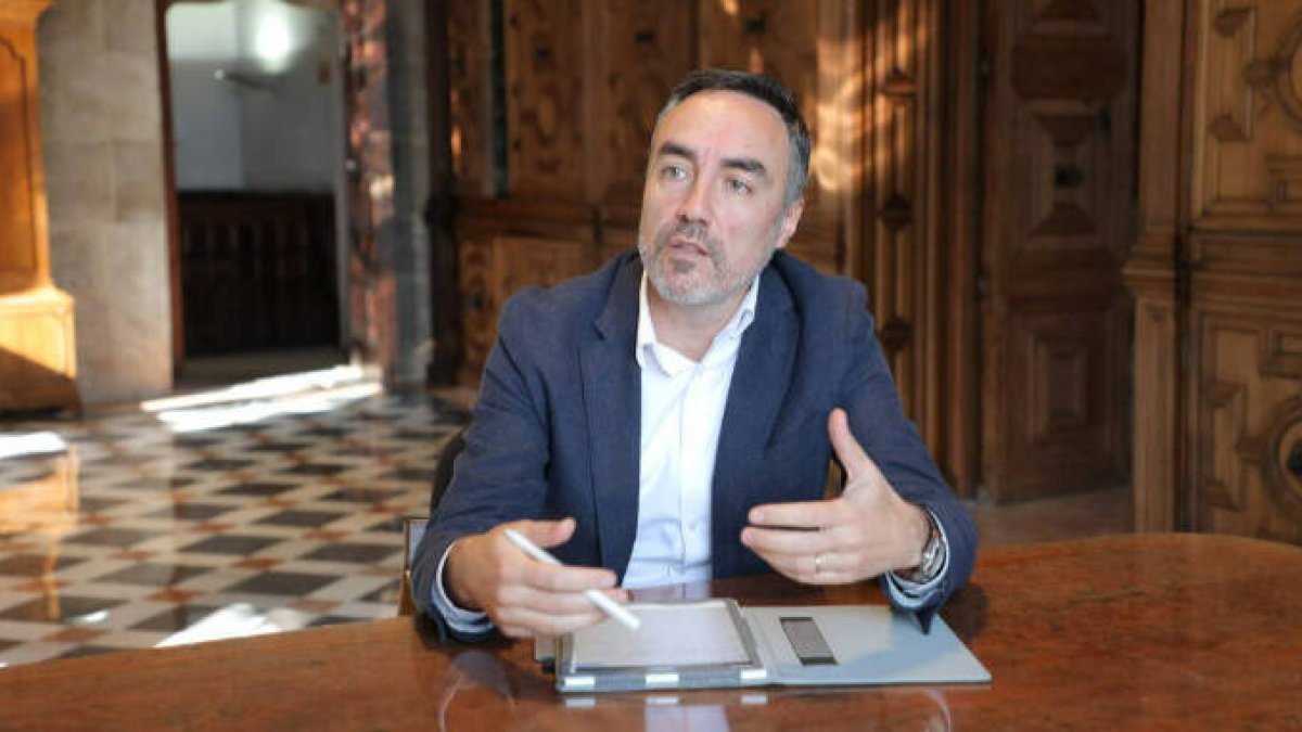 Juan Ángel Poyatos, director general de Coordinación de la Acción de Gobierno y responsable de la oficina para la Estrategia Valenciana para la Recuperación.