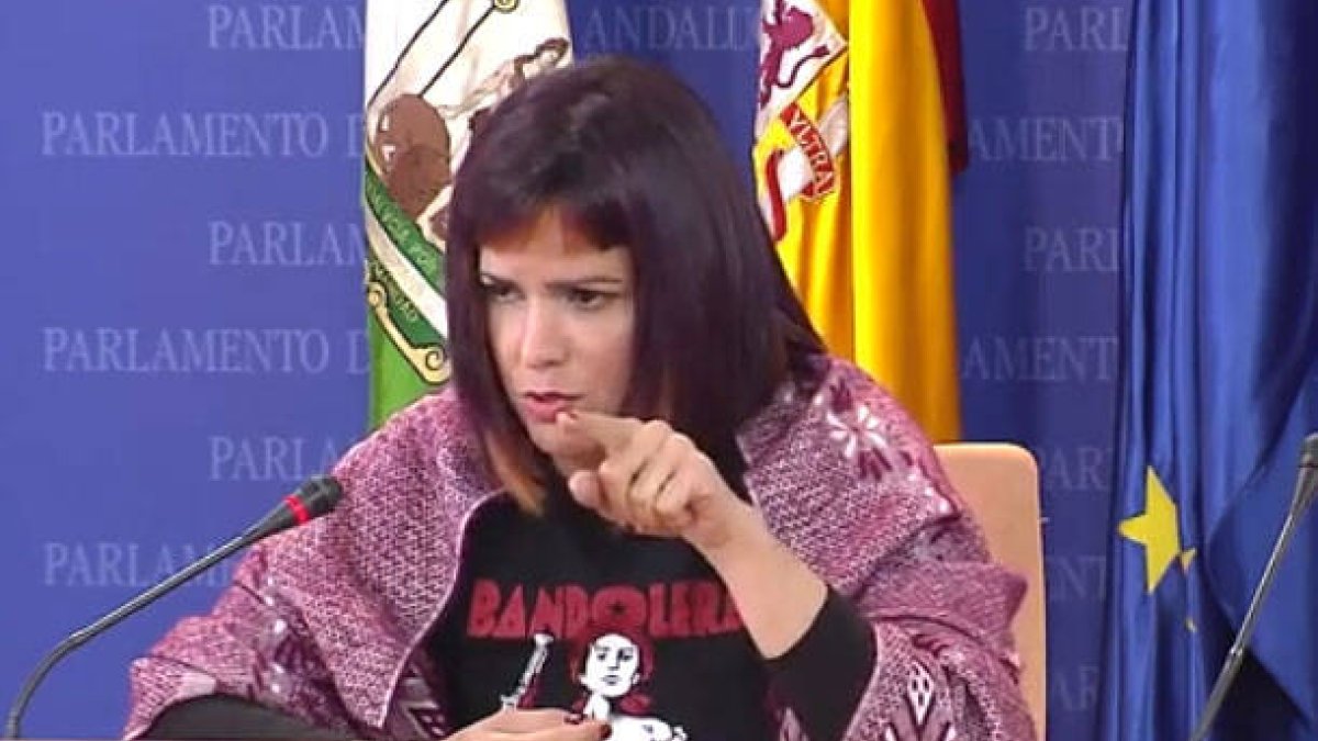 Teresa Rodríguez este lunes en el Parlamento de Andalucía.