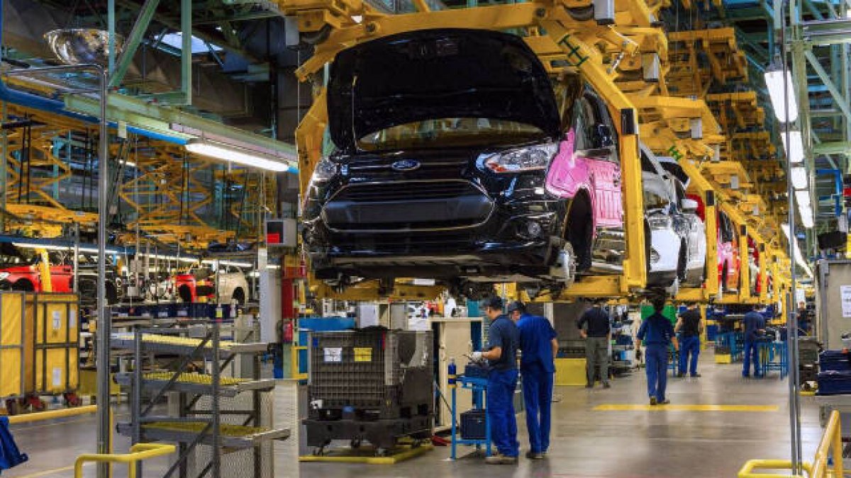 Continúa la pugna por el ERE de Ford Almussafes