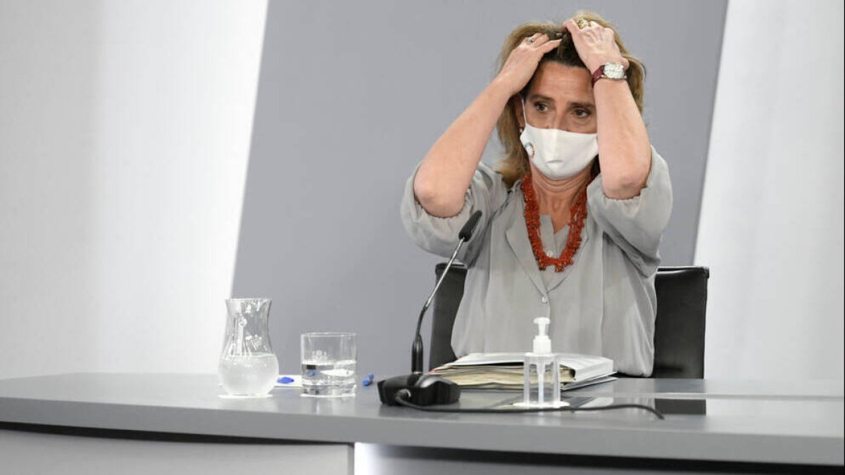 Teresa Ribera tras un Consejo de Ministros.