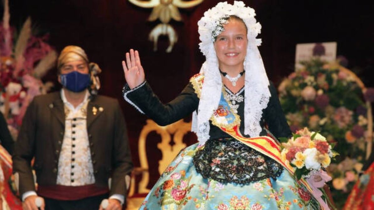 Valeria Gómez, proclamada Bellea del Foc Infantil 2022