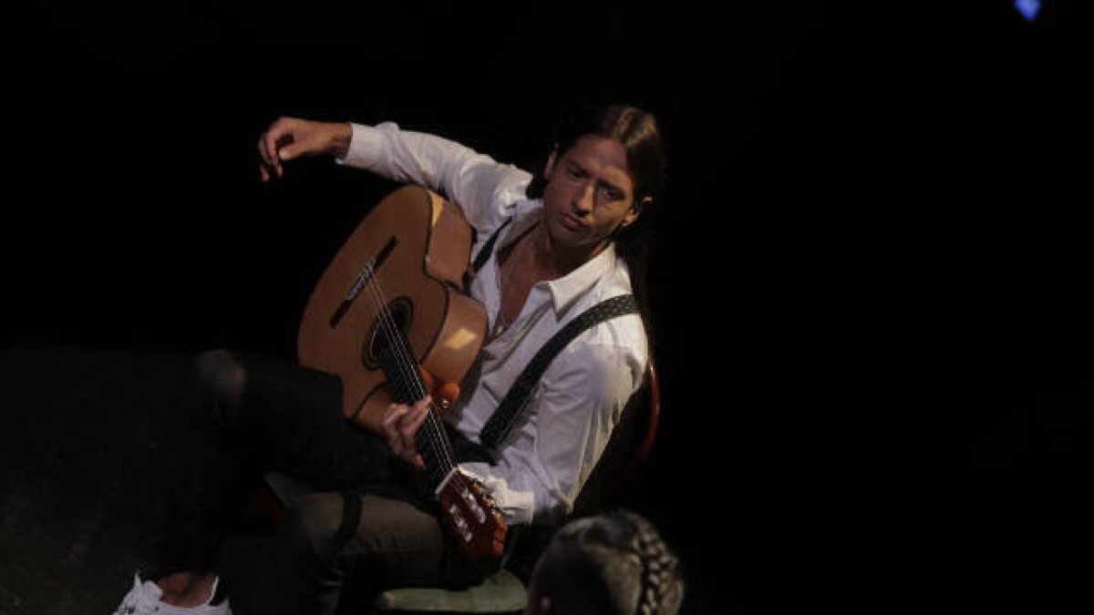 El compositor y cineasta alicantino Carlos Salado