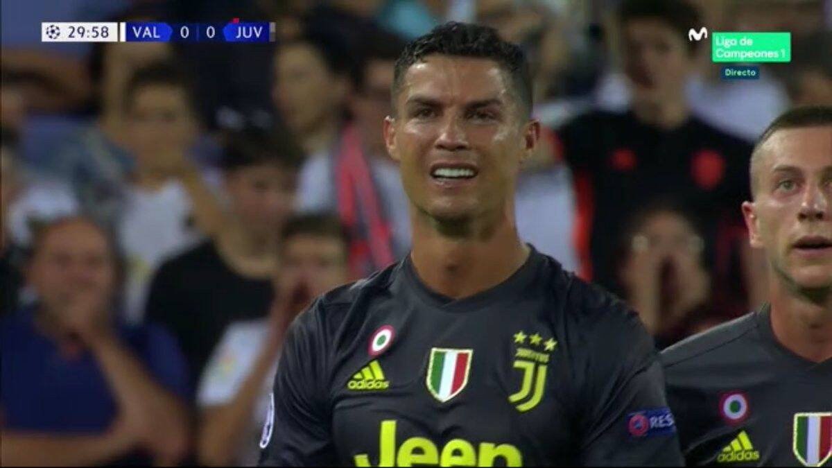 El regalo de CR7 a sus compañeros de la Juve tras su expulsión ante el Valencia