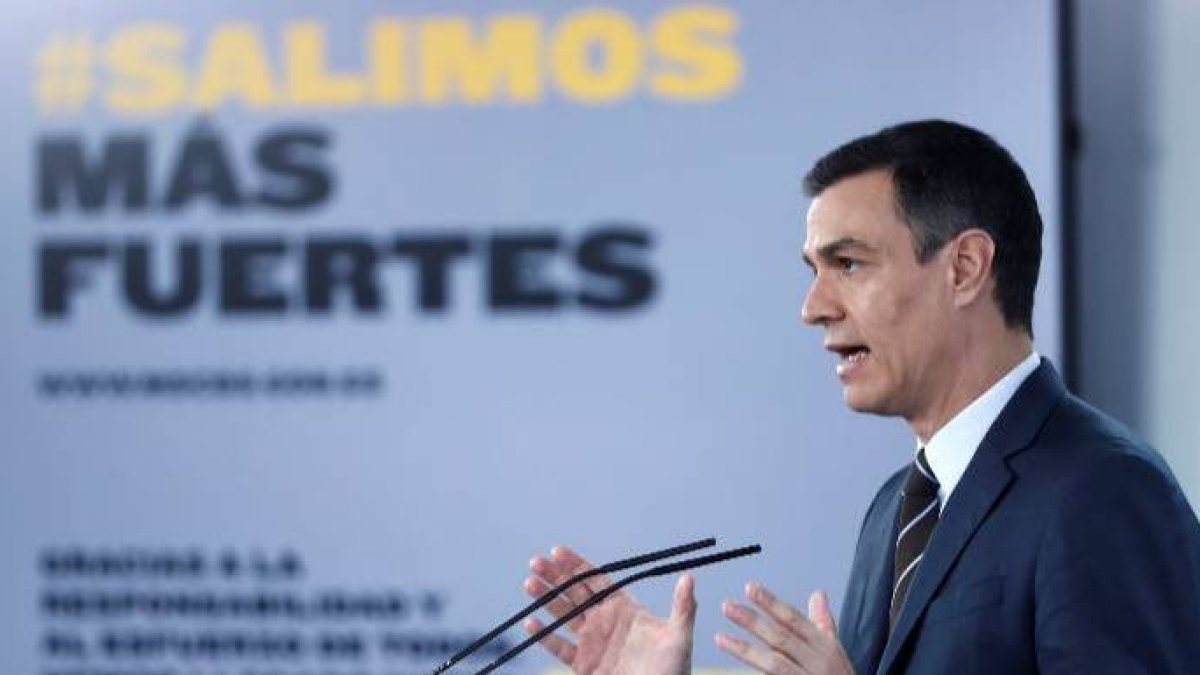 Sánchez, delante de la polémica y costosa campaña del