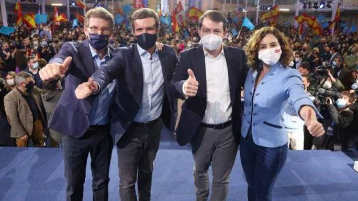 Feijóo, Casado, Mañueco y Ayuso, este viernes en el cierre de campaña del 13-F.