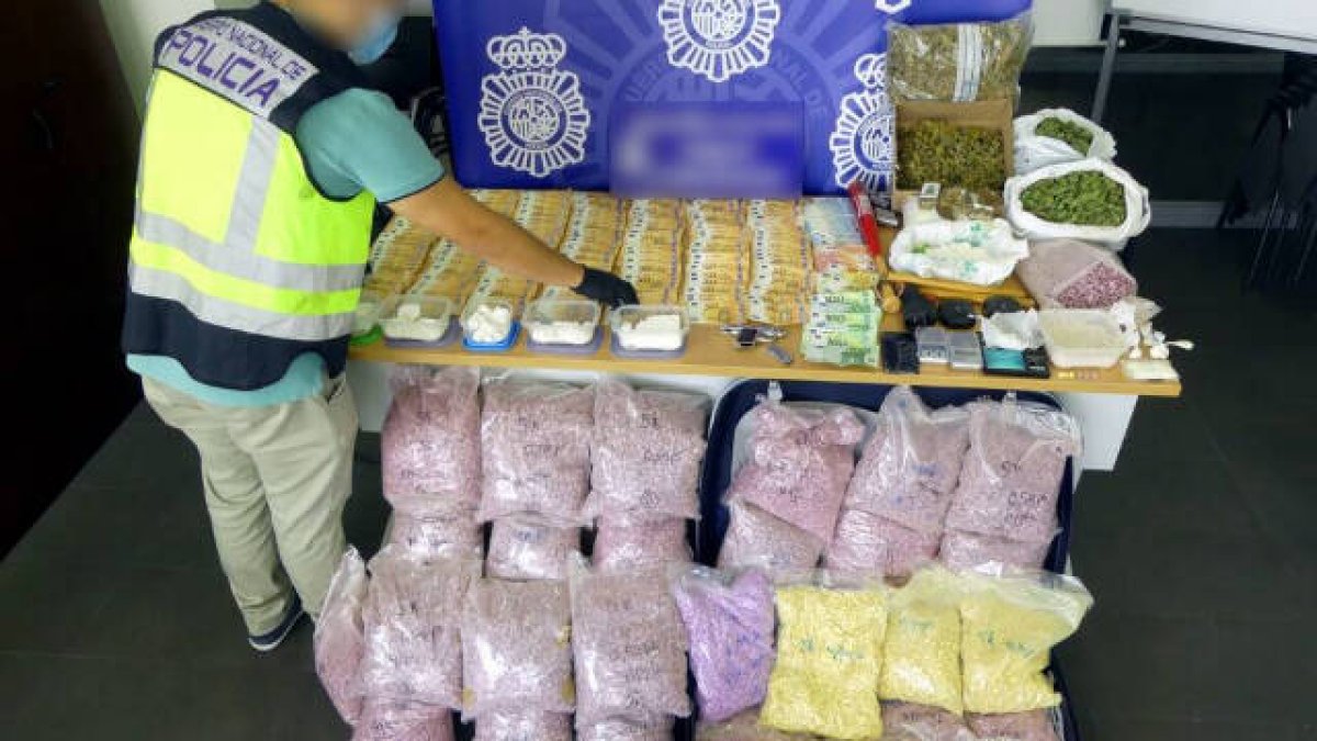 Alijo intervenido en Alicante de 153.000 pastillas