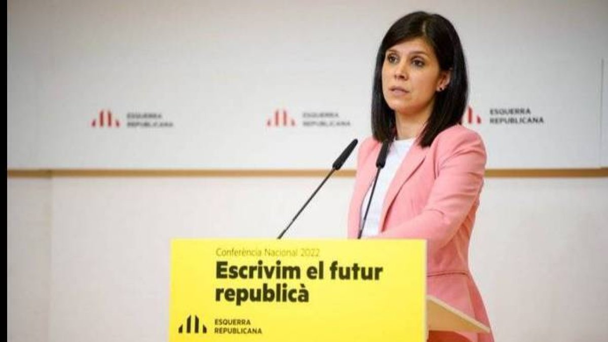 La portavoz de ERC, Marta Vilalta, este lunes en rueda de prensa.