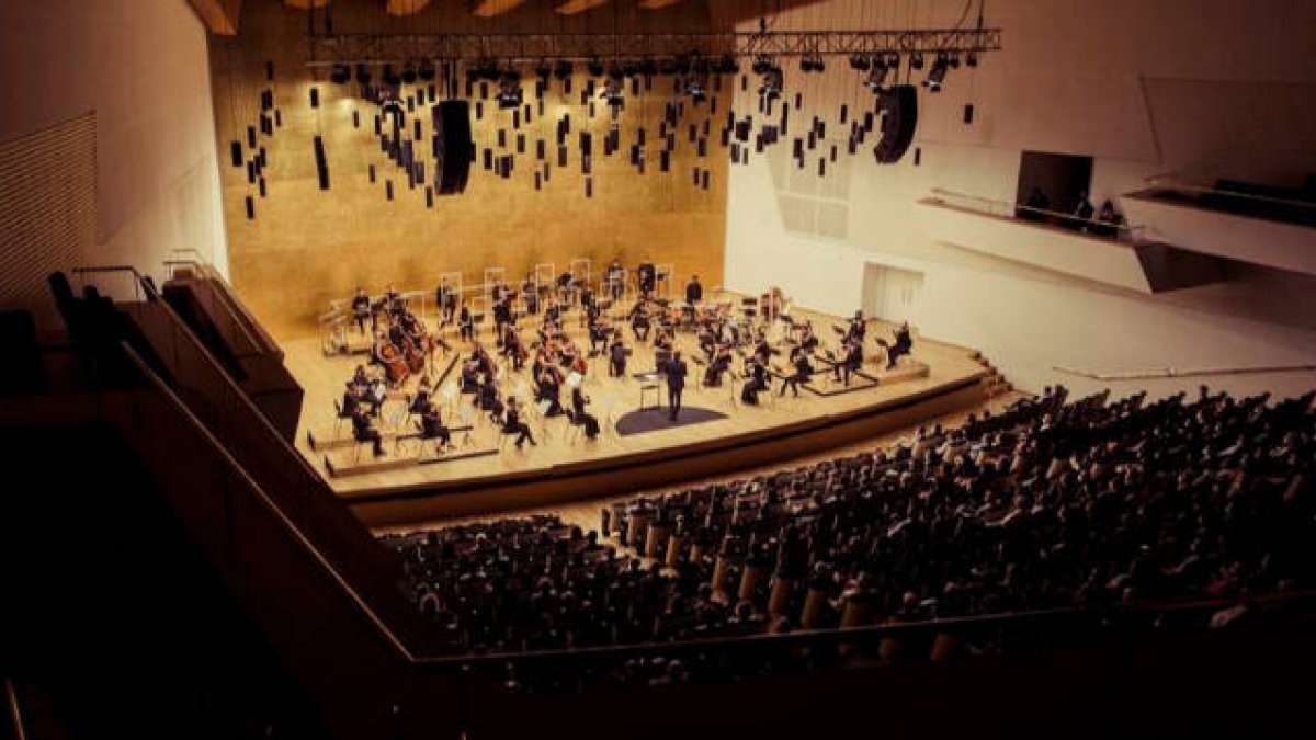 Escenario del auditorio ADDA