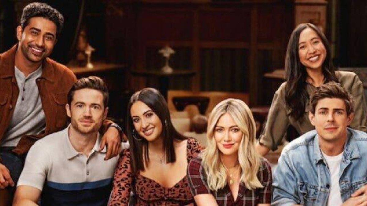 Disney+ adelanta la celebración del Día del Padre: en marzo estrena ‘Cómo conocí a tu padre’ con Hilary Duff como protagonista