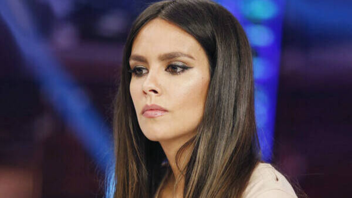 
                Julián Contreras mete un rejonazo demoledor a Cristina Pedroche desde su Twitch por quejarse de vicio
             