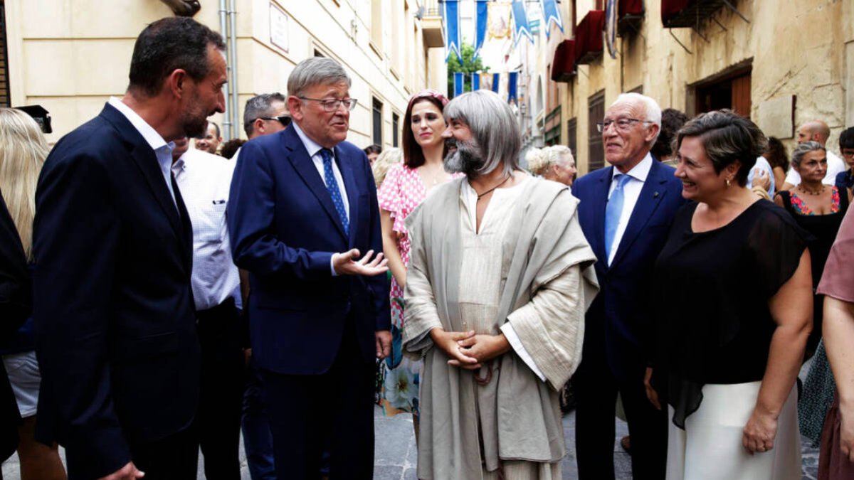 Puig afirma que el Misteri d’Elx representa “la identidad del pueblo valenciano