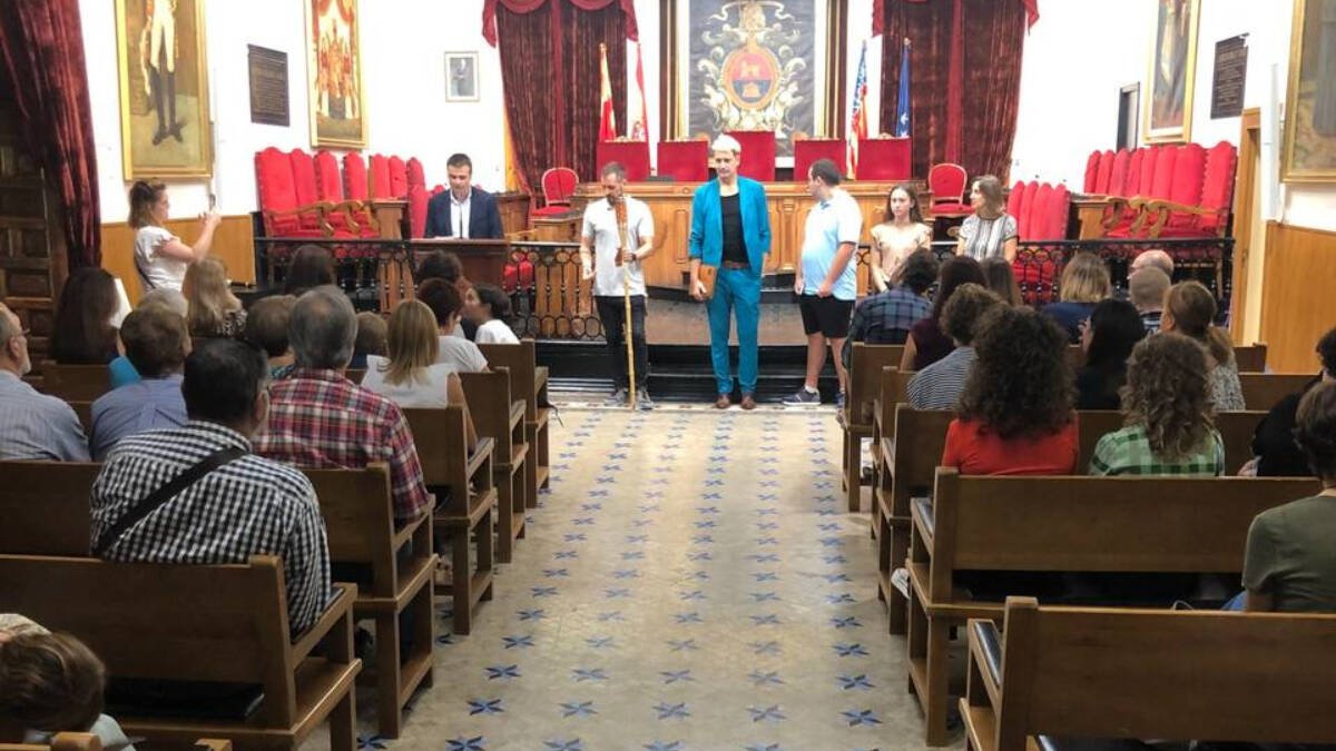 El Correllengua plena Elx de reivindicació, educació i entreteniment