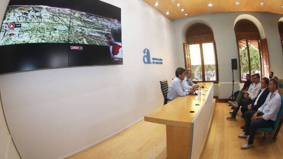 La Vuelta 2022 generará 1 millón de euros en la contrareloj de Elche-Alicante