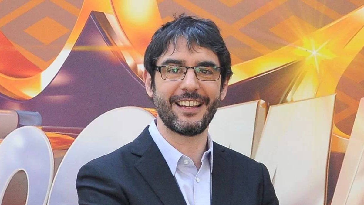 Juanra Bonet revela su talento más oculto en el plató de