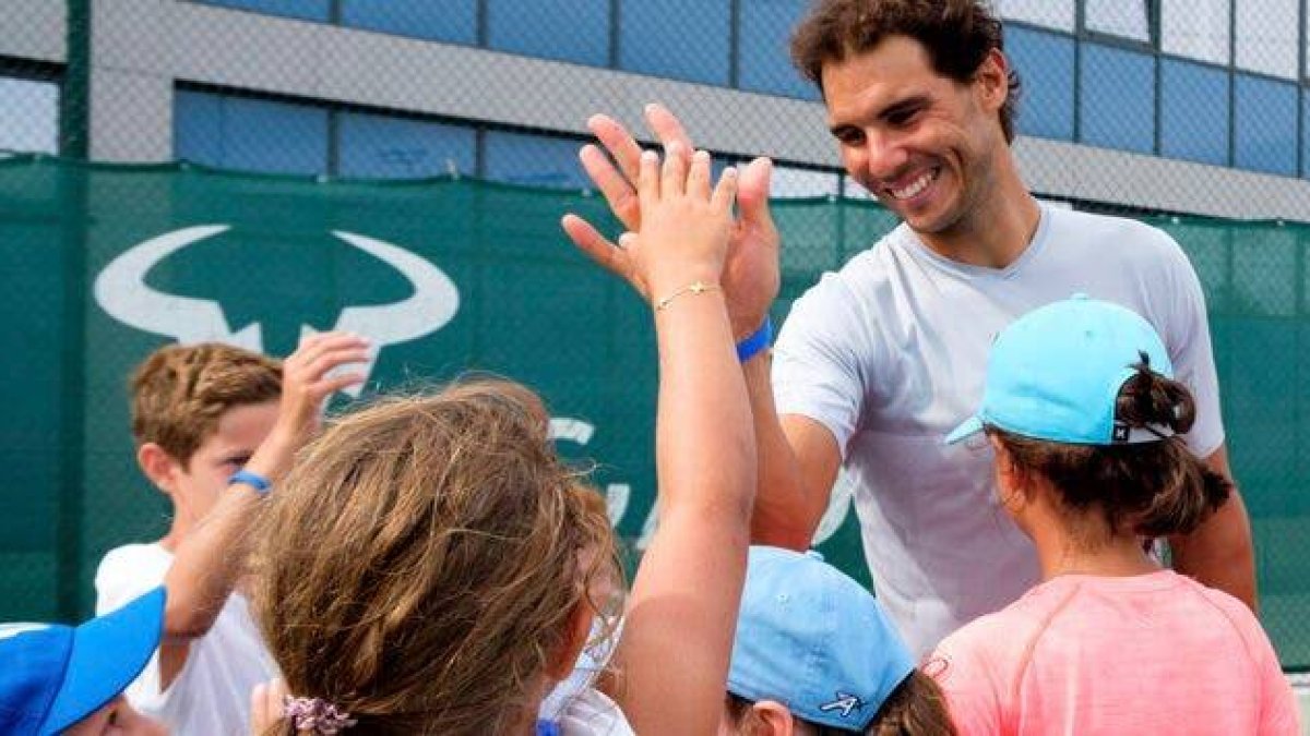 Amazon Prime Video y Movistar+ se alían con el estreno de ‘Rafa Nadal Academy’, la serie documental sobre el futuro más prometedor del tenis