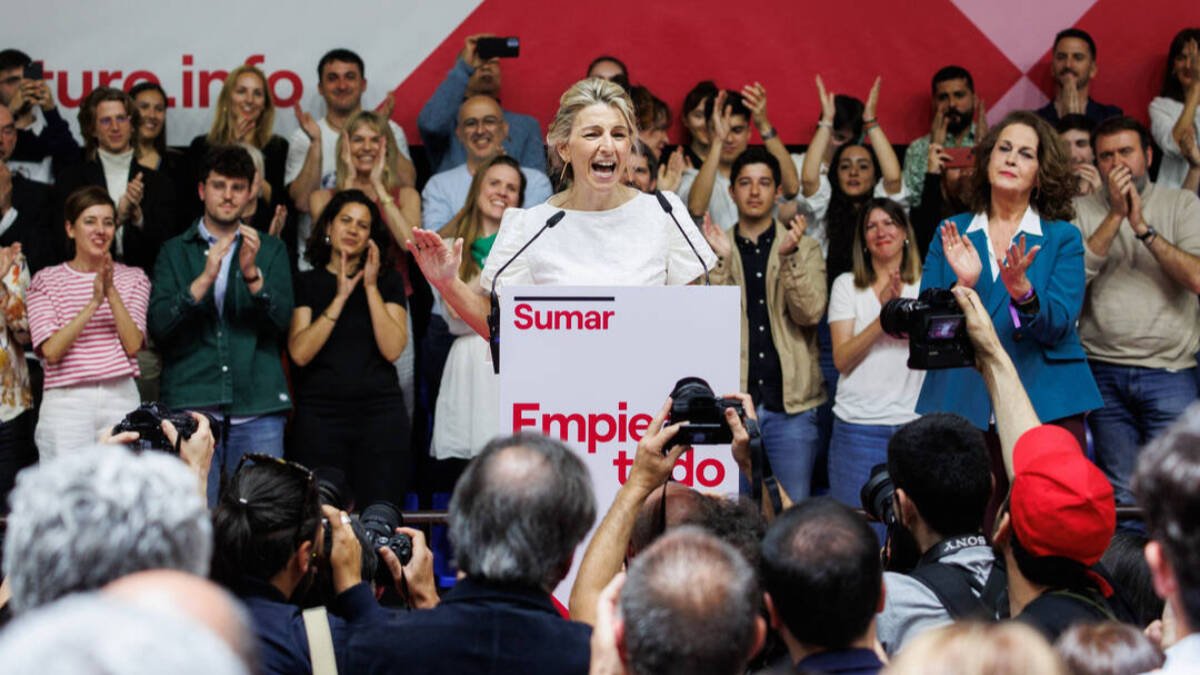 Reagrupar a la izquierda y ganarse a Podemos, retos de Díaz para las generales