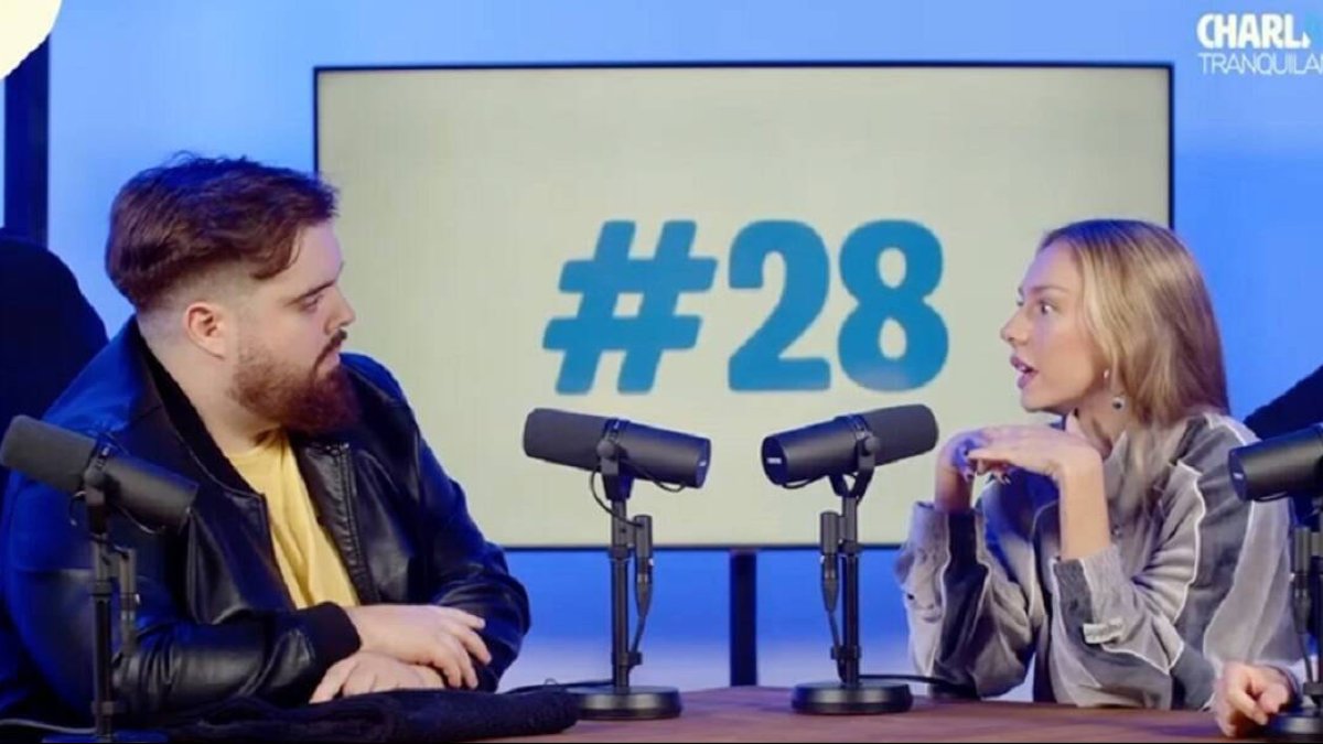 Ibai Llanos y Ester Expósito, en 
