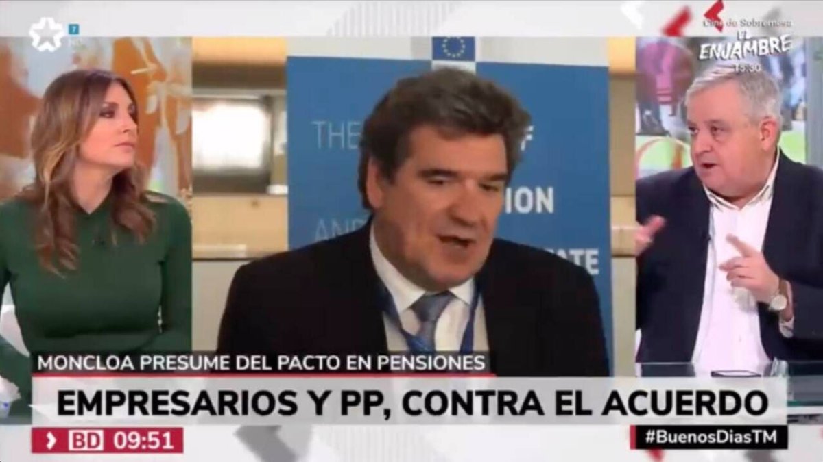 Antonio Martín Beaumont con Laura Gómez, presentadora y directora de 'Buenos Días Madrid' de TeleMadrid