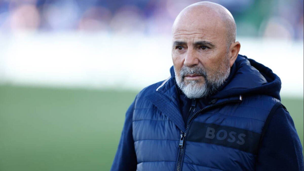 Sampaoli, en el banquillo del Sevilla.