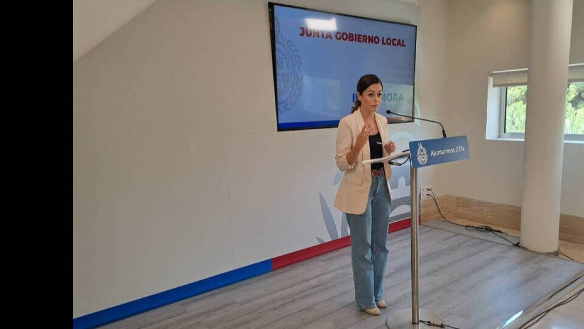 Inma Mora en la Junta de Gobierno