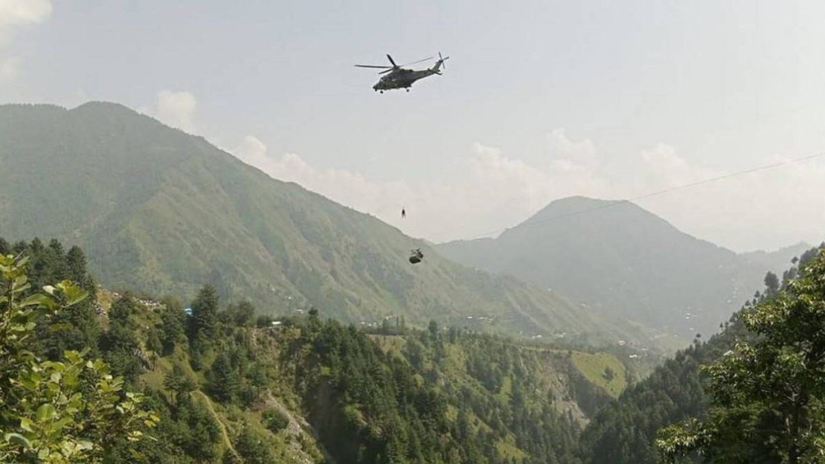 Rescate en un teleférico de Pakistán