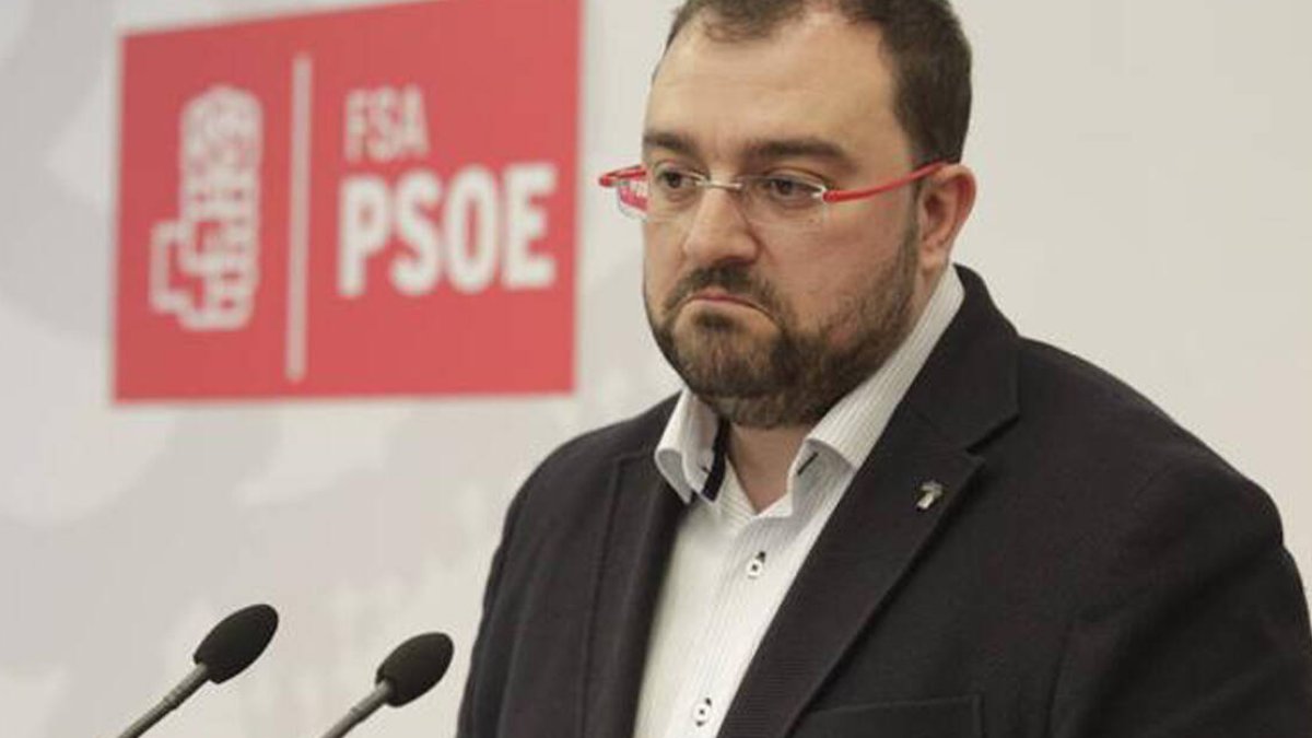 El presidente de Asturias, Adrián Barbón
