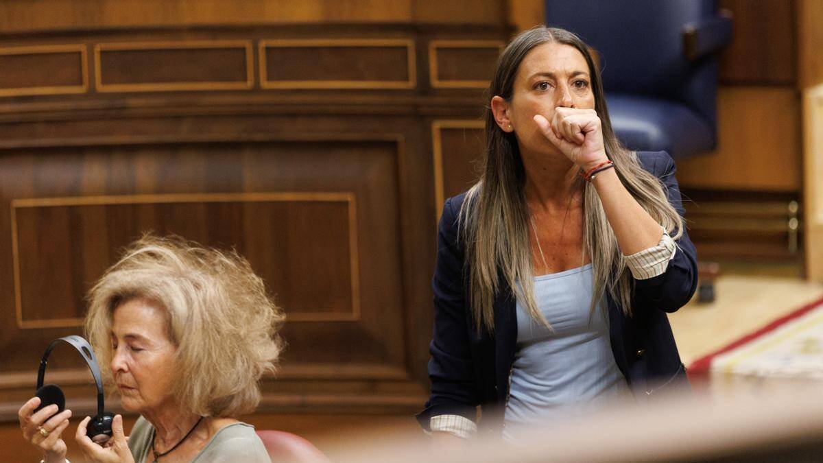 La portavoz de Puigdemont en el Congreso, Miriam Nogueras.