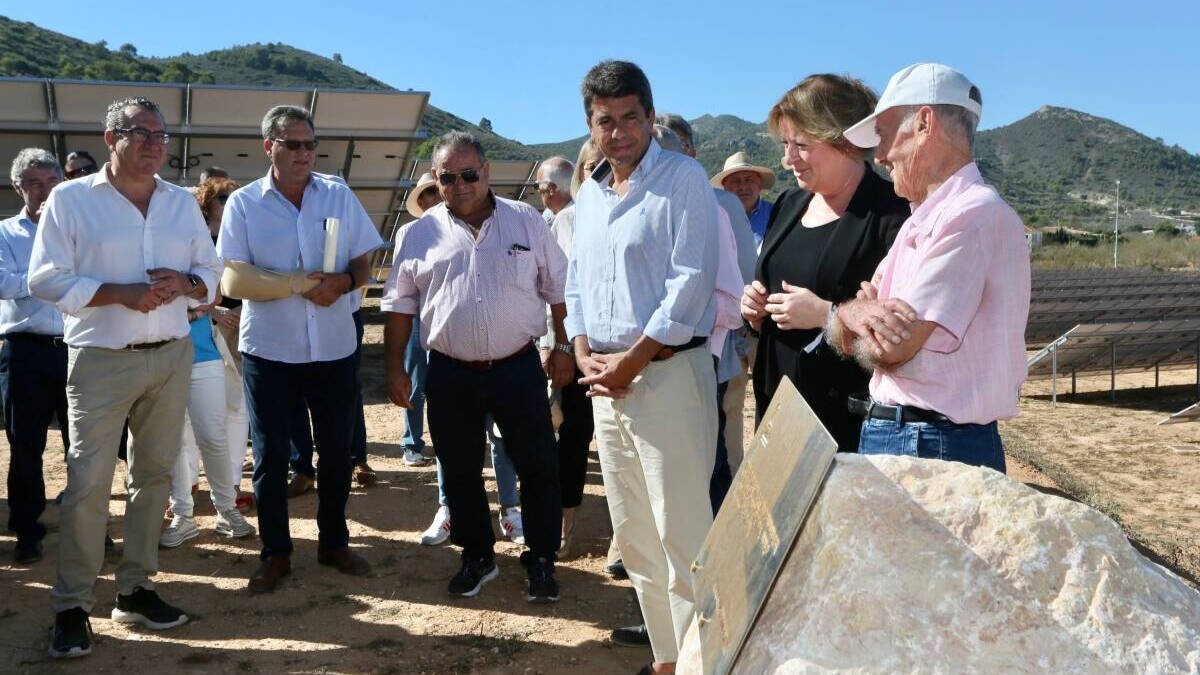 Carlos Mazón en su visita a Albatera