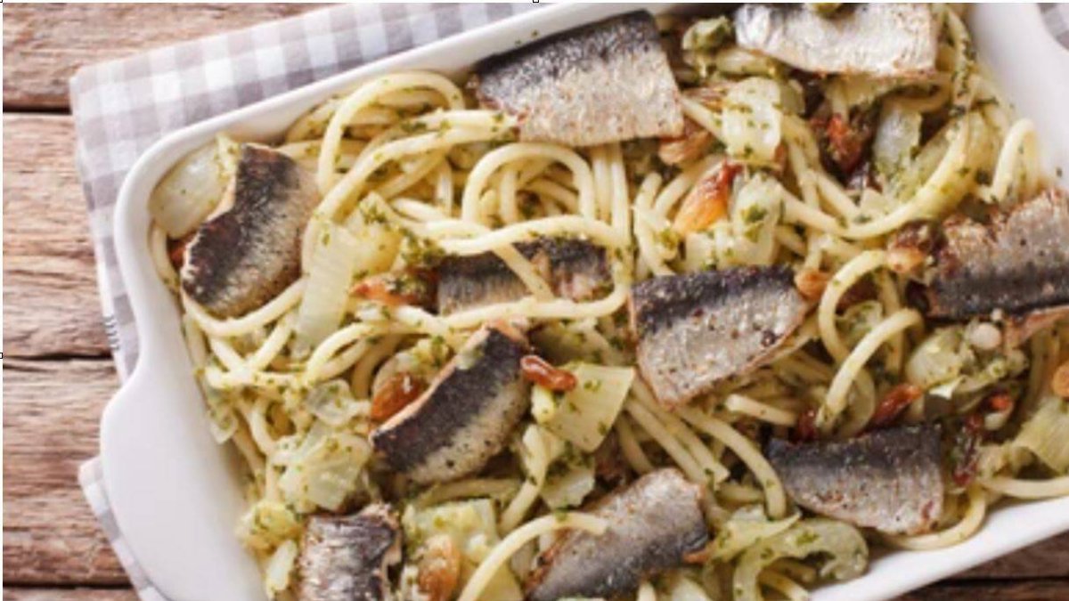 Pasta con sardinas, receta de Sicilia