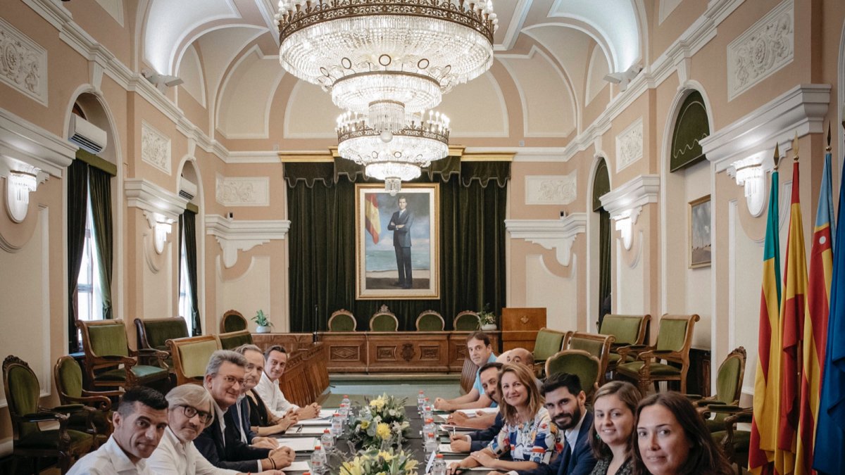 Cumbre Ayuntamiento-Generalitat