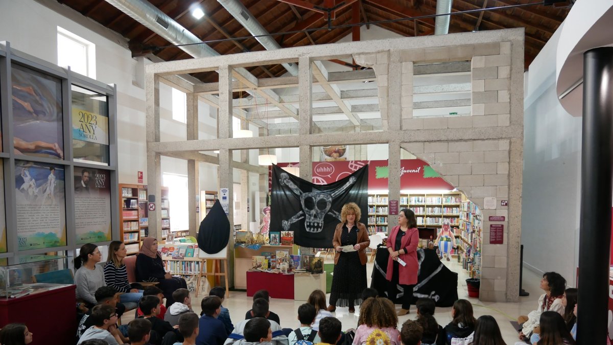 Actividades en la biblioteca Municipal Enric Valor de Crevillente