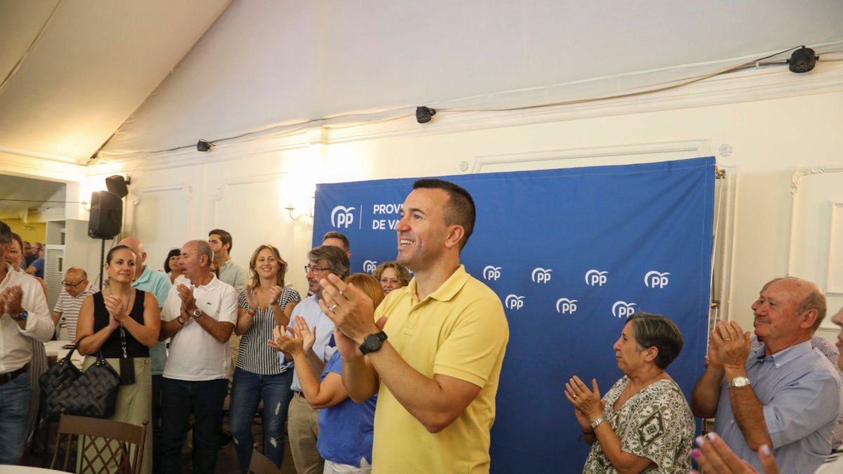 El presidente del PP en la provincia de Valencia, Vicente Mompó